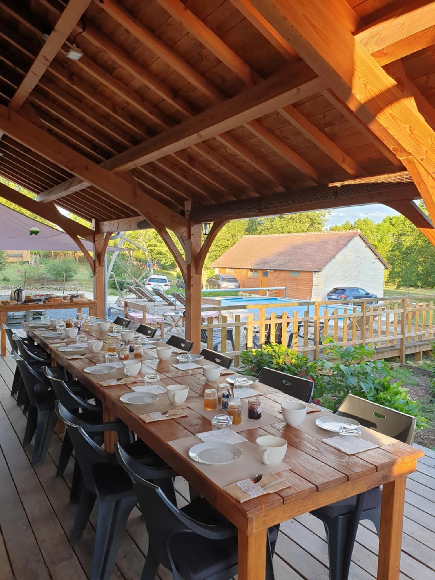 Le Petit Pre Bed and Breakfast Bouesse Eksteriør billede